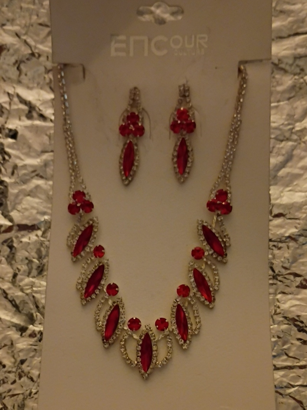 Encour Red Crystal Necklace and Earring Set